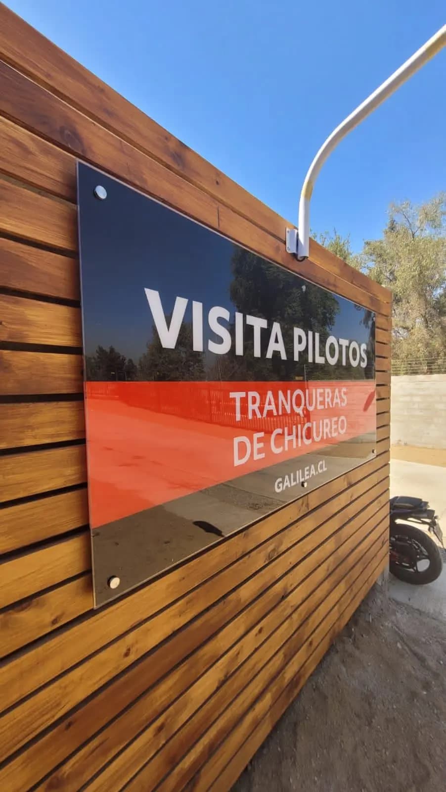 Señalética de orientación instalada para evento corporativo